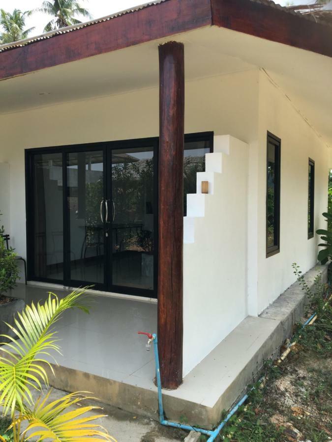 La Marina - Khlong Nin Beach Hotel Ko Lanta Exterior foto